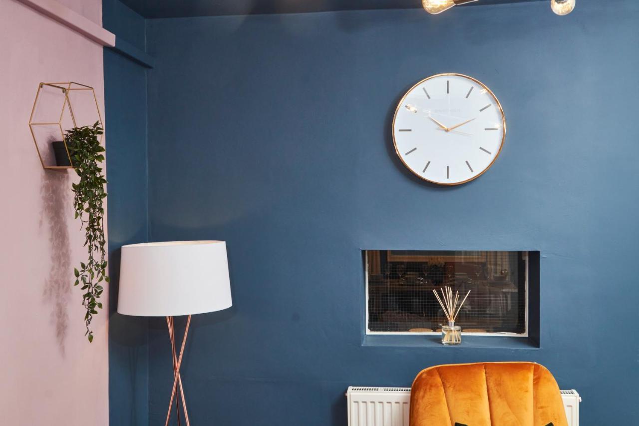 5 Bed House In Leamington Spa Perfect For Contractors With 7 Beds By Purestay - 14 Night Min! Eksteriør bilde